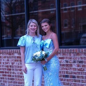 Meet your Posher, Becca